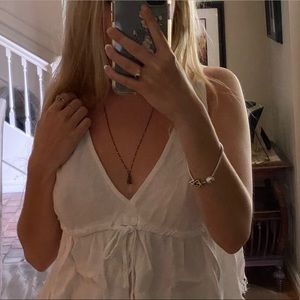 White flowy brandy Melville crop top